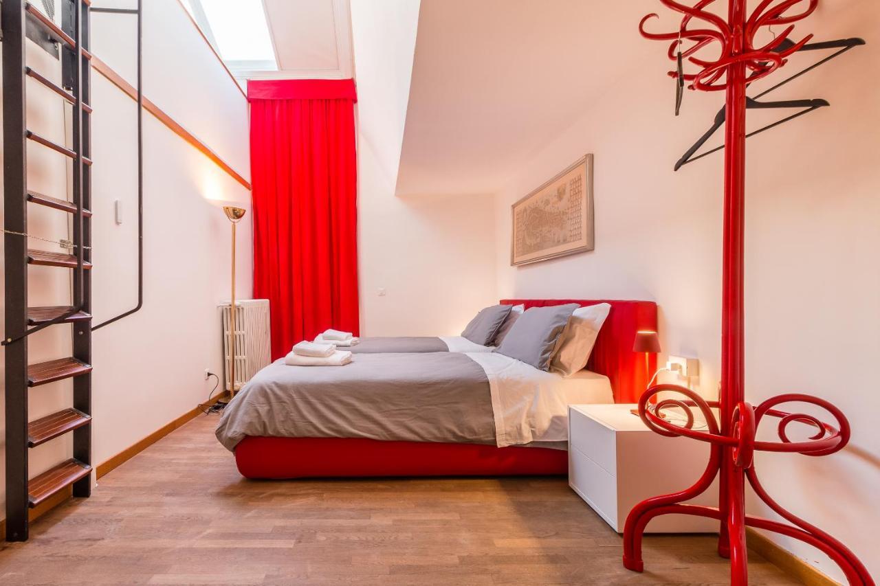 Apartment Red House Close To @accademia Bridge Venice